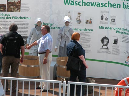 Waesche-waschen