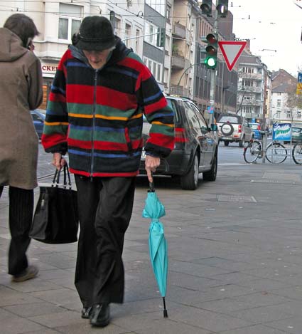Weg-vom-Oma-Beige