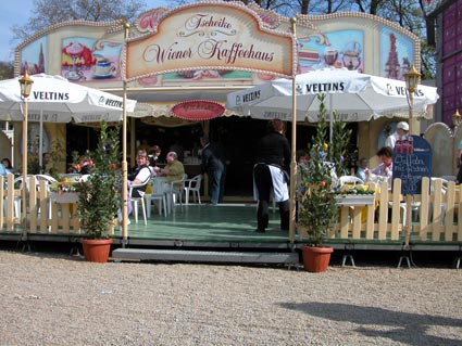 Wiener-Kaffeehaus