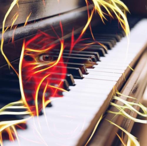 piano-keys-close-up-01