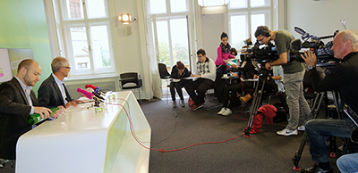 Pressekonferenz1