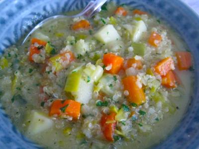 lauch-quinoa-suppe