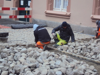 Jeder_Stein_muss_sitzen
