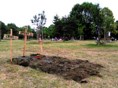 politsche-Aktion-am-Baeumchen