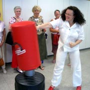 Hier wärmt sich Andrea Nahles vermutlich für einen Juso-Kongress auf.
