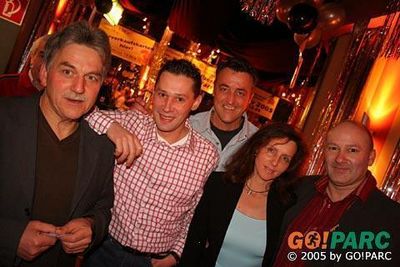 400_3432376233323135