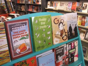 A little bit of Kiwi next to Ian McEwan!