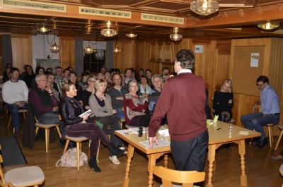 1053024_576439642445820_1826946274_o