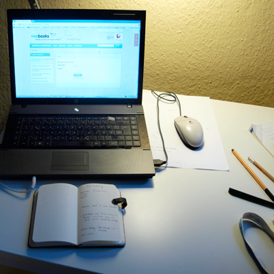 Buecher publizieren vom heimischen Schreibtisch aus