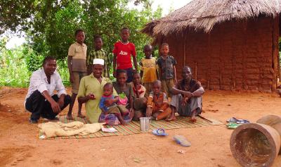 Hassan und seine Schwiegerverwandten - zumindest einige von ihnen