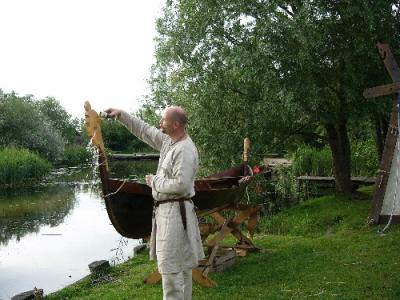 Martin tauft die "Ferry" mit Met