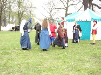 Tanz Upon a Summers day