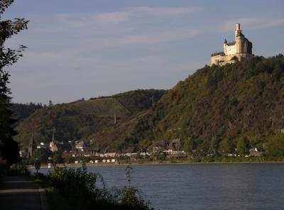 ...zig Schloesser und Burgen zwischen Mainz und Koeln