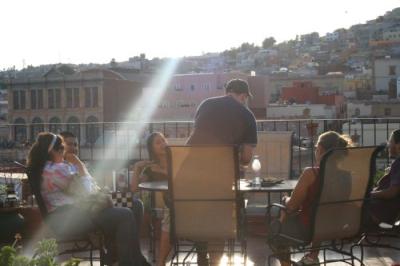 Die Dachterrasse des Hostal Colonial