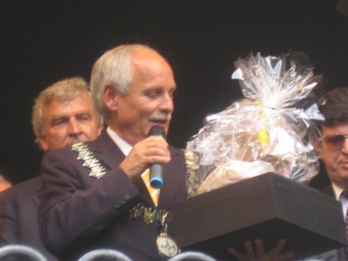 Bild-100
