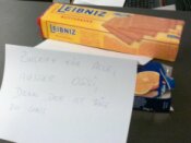 Zugriff für alle, außer Ossi, denn der ist böse zu uns. Zugriff für alle, außer Ossi, denn der ist böse zu uns.