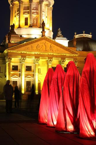 festival-of-lights-berlin-gendarmenmarktdeutscher-dom-manfred-kielnhofer-waechter-der-zeit-IMG_6114