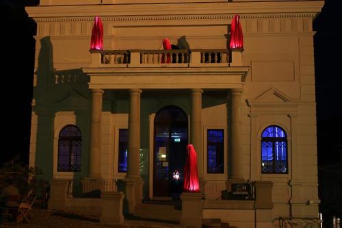 light-art-1st-glow-artstays-ptuj-Alexandre-Murucci-Mounty-R-P-Zentar-Manfred-Kielnhofer