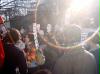 die demonstranten liessen sich nicht blenden