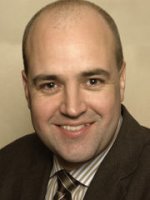 180px-Fredrik_Reinfeldt_2003-10-271