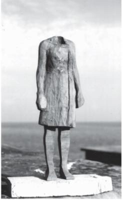 Mimosa. (c) Klaus Schmetz, Bildhauer, Aachen