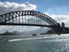 Die ebenfalls beruehmte Harbour Bridge.