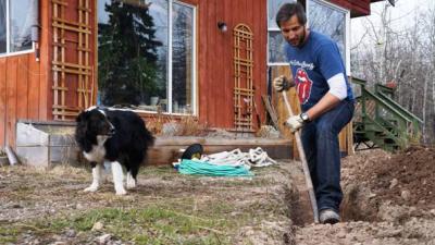 Hebe Bewässerungsgraben aus Hebe Bewässerungsgraben aus