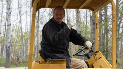 Einsiedler Cliff bei Waldarbeit