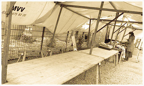 Verkaufsstand Flohmarkt