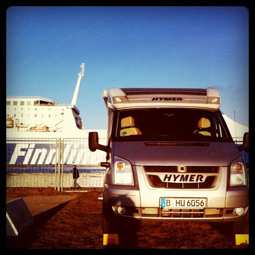 Wohnmobil in Abendsonne