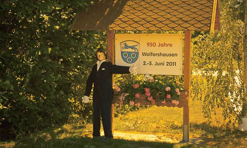 Hinweisschild auf Jubiläum